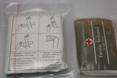 画像2: Medicine Box スウェーデン軍用 薬箱/ドイツ製
