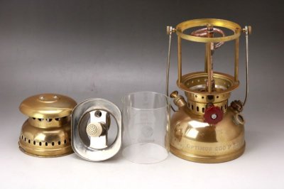 画像1: Optimus 200P  軍用 kerosene lantern Sweden　オプティマス ランタン 未使用