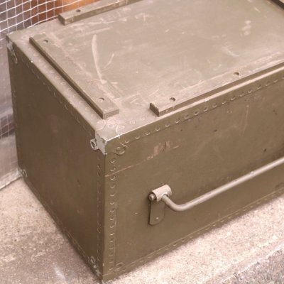 画像2: Military Box Sweden/スウェーデン軍 コンテナミリタリ－ボックス 