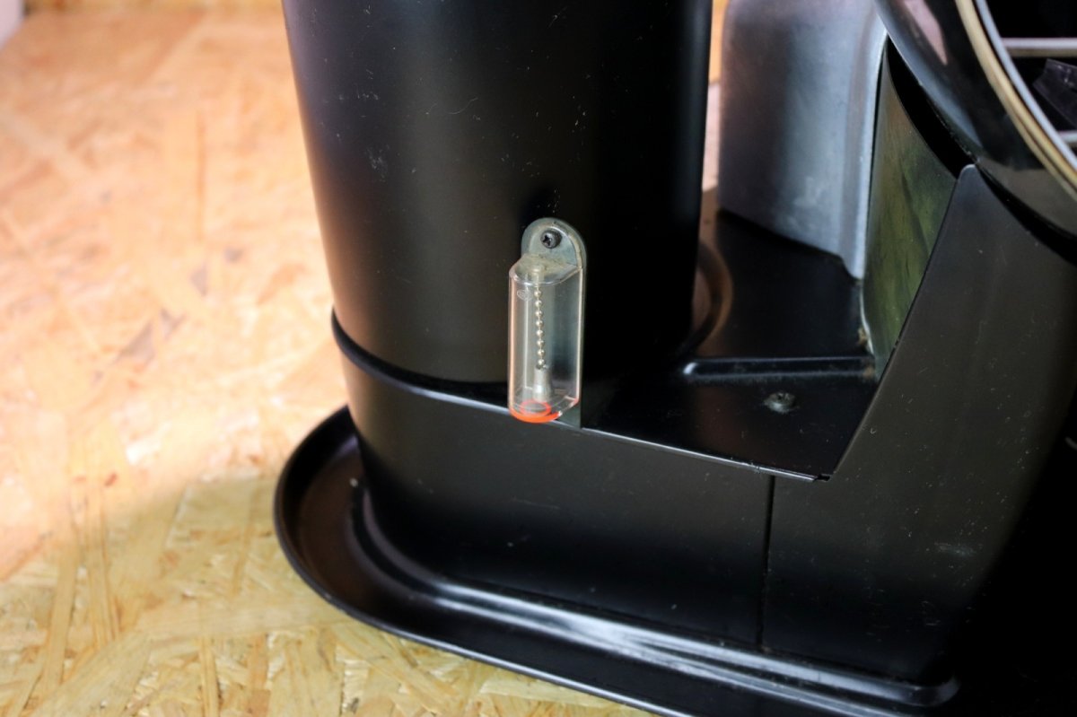 画像15: Aladin シルバークイーン/アラジン 反射式 石油ストーブJ-300001 (15)