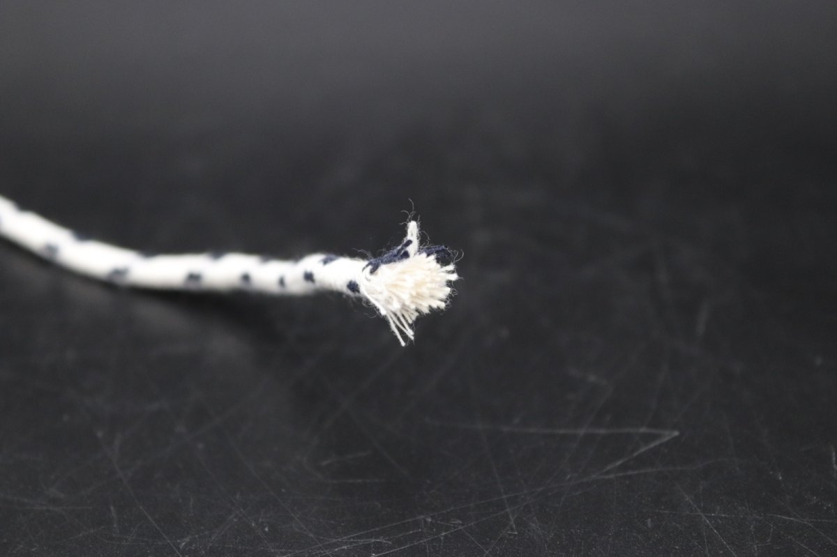 画像4: キャプテンスタッグ アルコールランプ, オイルランプ, ランタン 替え芯/ 棒芯 Φ4.0-3.5mm×5M (4)