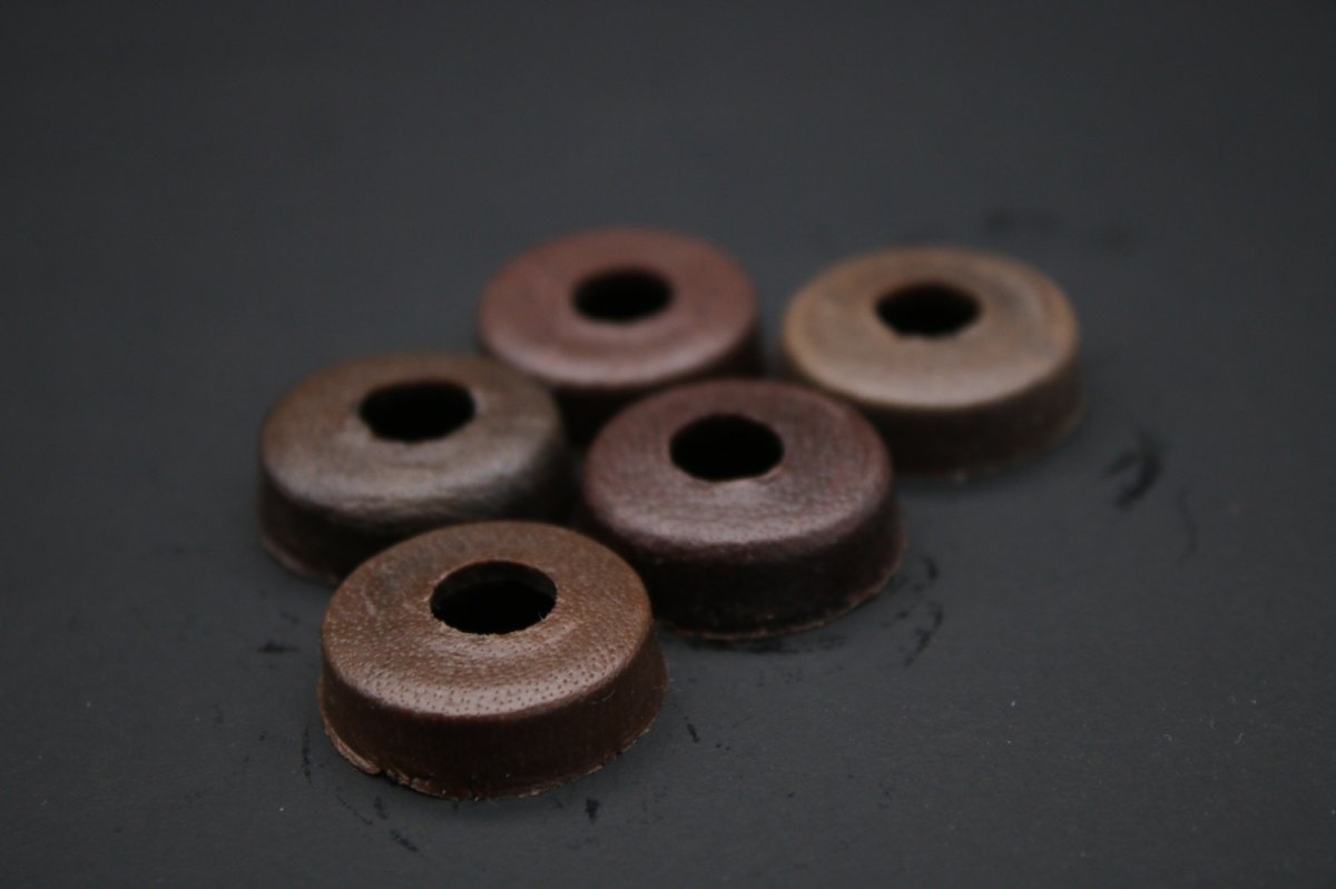 画像2: コールマン ポンプカップ オイル添加済 バッファロー 5個+プッシュオンナット1個 オイルド【送料無料】 /  Coleman  (2)