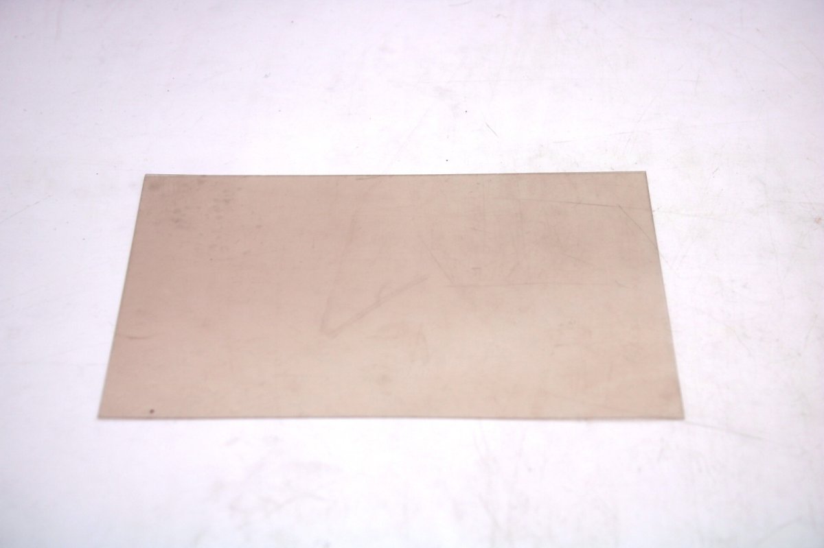 画像1: ストーブ用 マイカ(天然雲母) 110mm×120mm /Stove Mica (1)