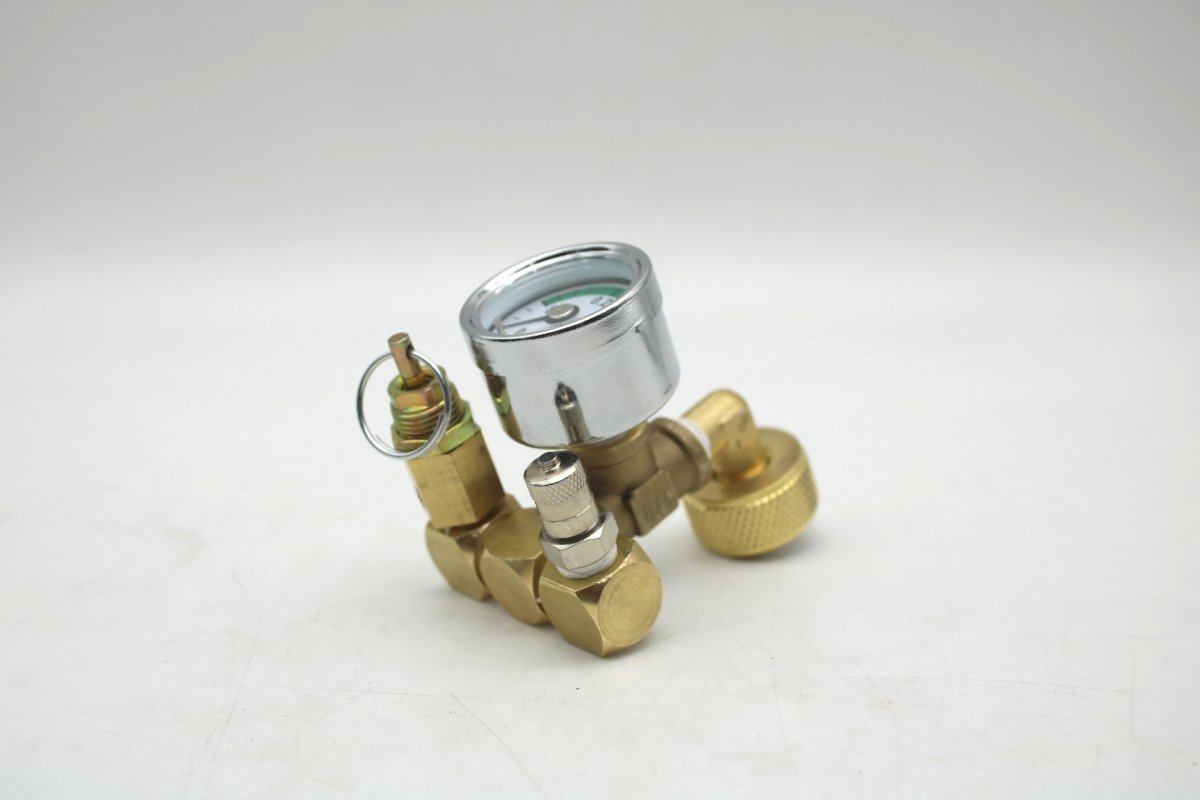 画像4: コールマン 502, 508A, 550B  圧力計＆ポンプアダプター＆エア抜きバルブ＆注油口キャップ 4点セット/ (三刀流) Coleman  (4)