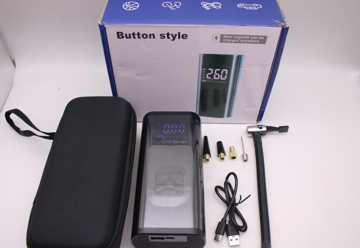 画像2: 空気入れ 電動ポンプ ランタン ストーブ 自動車 自転車 車 充電式 小型 エアーポンプ/【送料無料】 USB ボール バイク アダプター コンパクト (2)