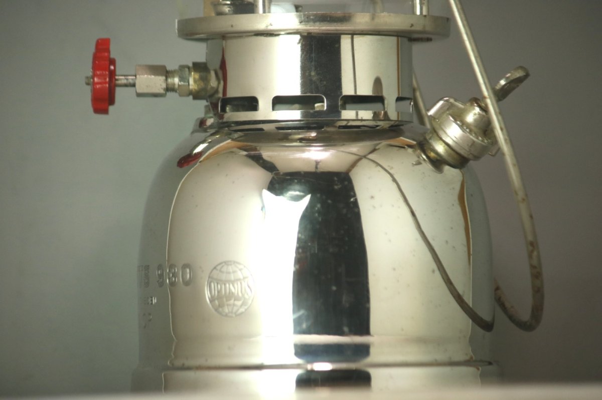 画像9: Optimus 930 Sweden/オプティマスランタン【フード 真鍮ノズル 圧力計 他パーツ付】 (9)