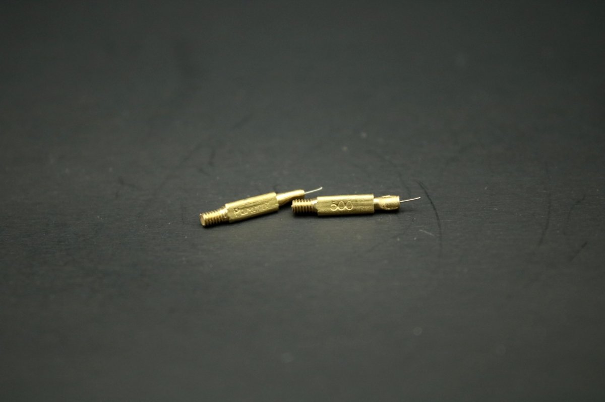 画像1: ペトロマックス hk500 純正 ニードル 2個 /Petromax  (1)