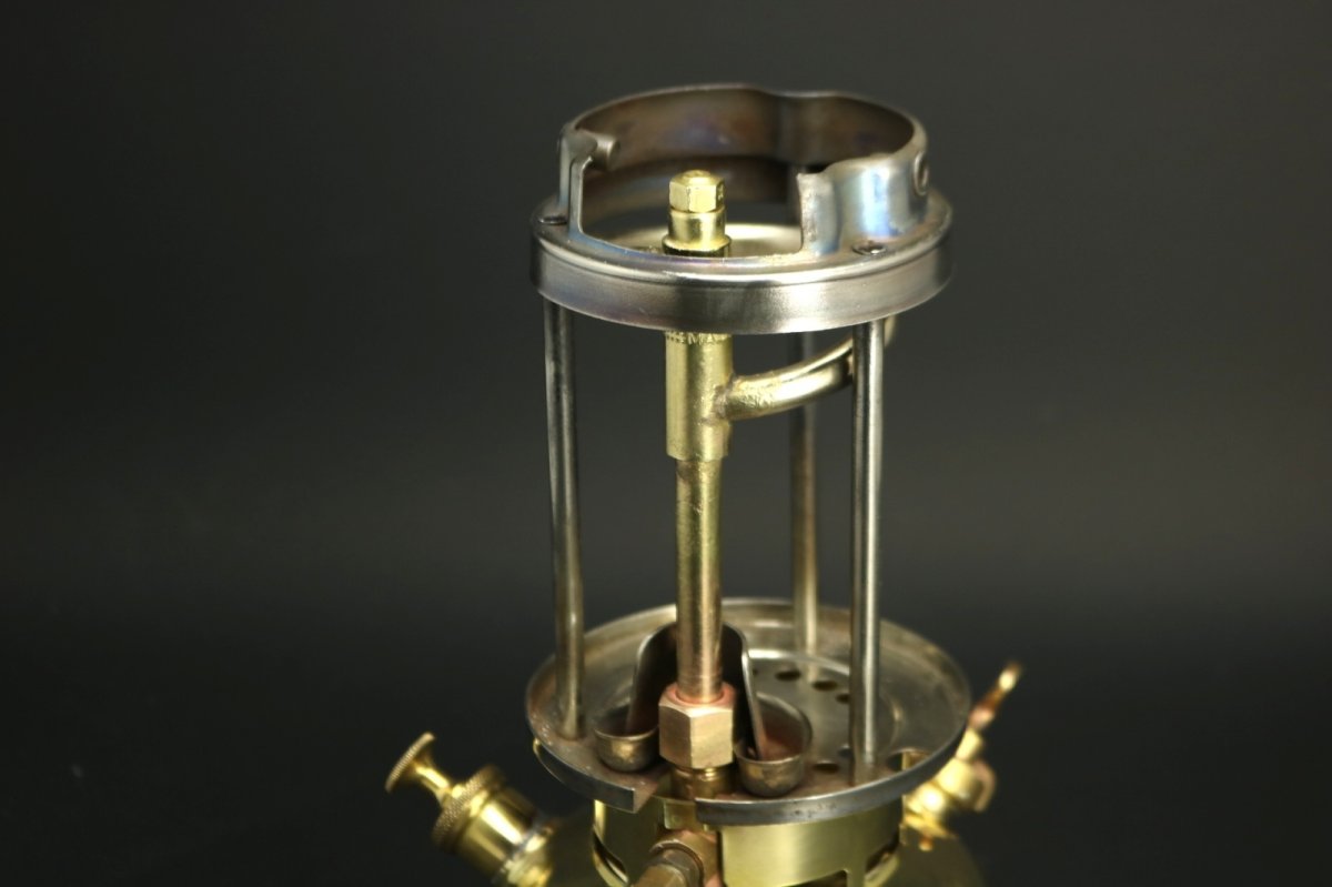 画像18: Optimus 930 Gold Sweden /オプティマス ランタン 【フード/真鍮ノズル/圧力計/他パーツ付】 (18)