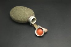 画像7: Sweden Army flaska/ スウェーデン軍 フェルトカバー付 アルミ水筒【未使用 】カーキ (7)