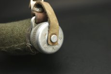 画像6: Sweden Army flaska/ スウェーデン軍 フェルトカバー付 アルミ水筒【未使用 】カーキ (6)