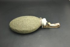 画像4: Sweden Army flaska/ スウェーデン軍 フェルトカバー付 アルミ水筒【未使用 】カーキ (4)