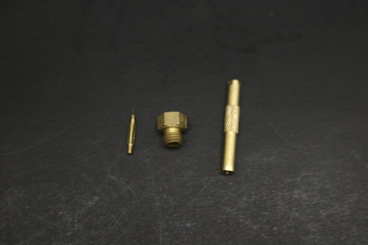 画像2: オプティマス 100cp/HK150 ニップル,ニードル,ニードルキー 3点セット/Optimus (2)