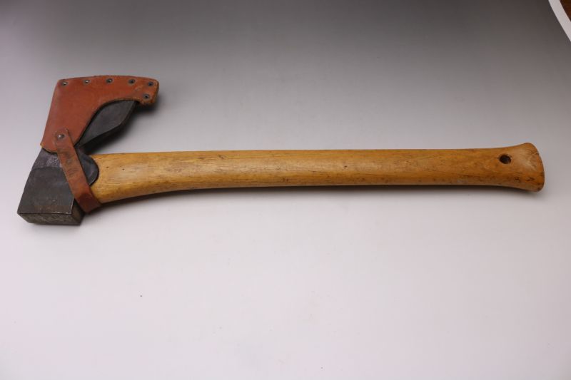 グレンスフォシュ Large Carving Axeスウェーデン /キャンプストーブ