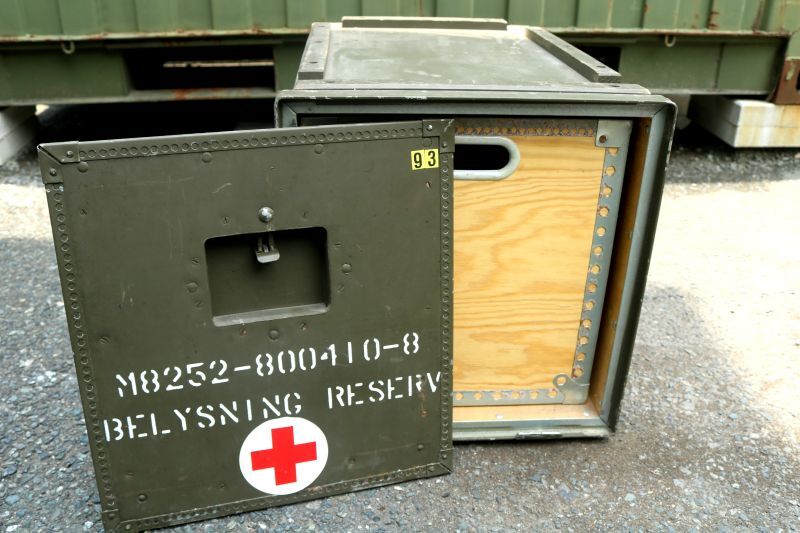 Military Box Sweden/スウェーデン軍 コンテナミリタリ